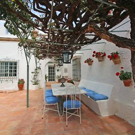Cortijo De Correa Guest house